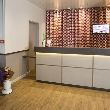 Hotel Louis Blanc 3*