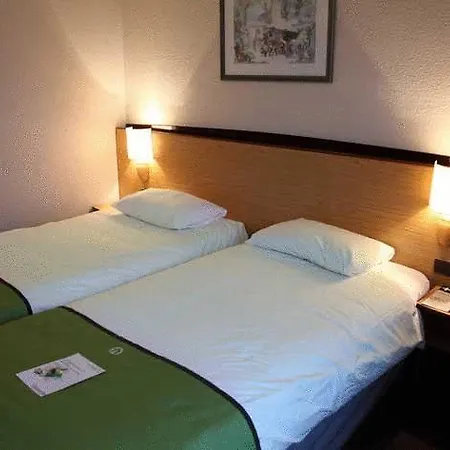 Hotel Louis Blanc Paryż