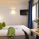 Hotel Louis Blanc Paris