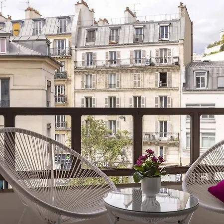 Louis Blanc Hotel