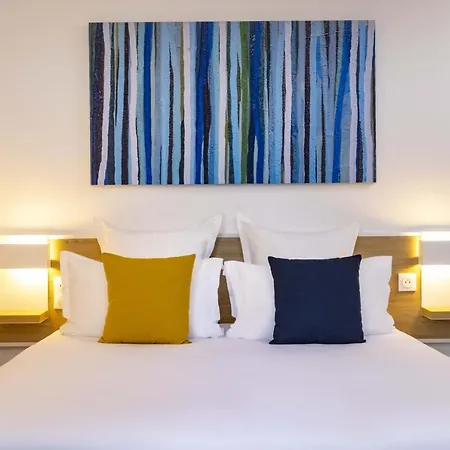 Hotel Louis Blanc 3*