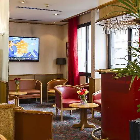 Louis Blanc Hotel 3*