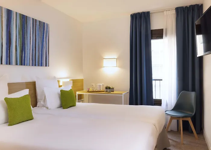 Louis Blanc Hotel