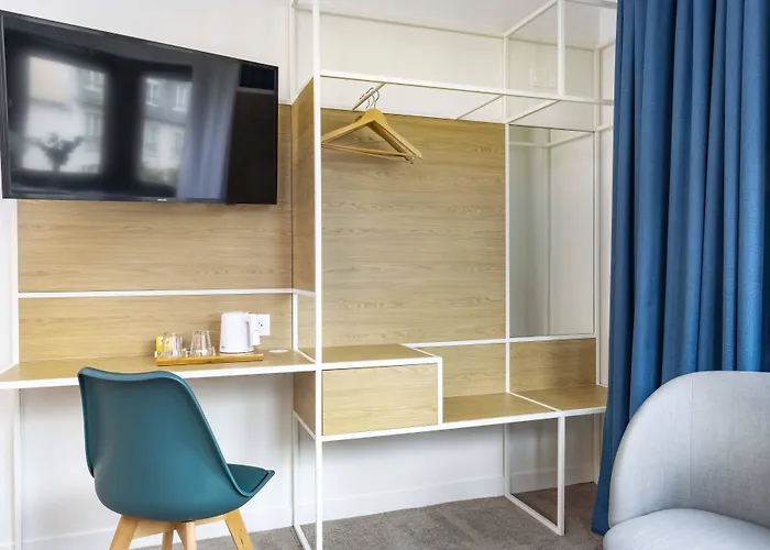 Louis Blanc Hotel