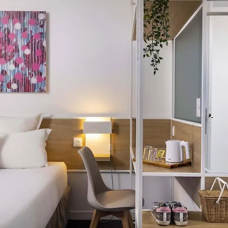 Louis Blanc Hotel