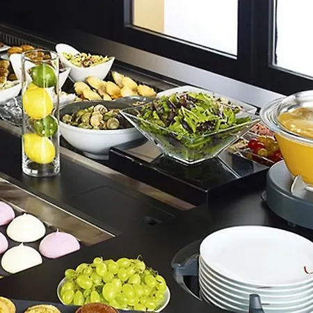 Hotel Louis Blanc 3*