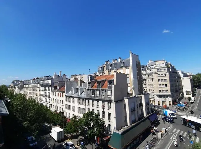 Louis Blanc Hotel Paris