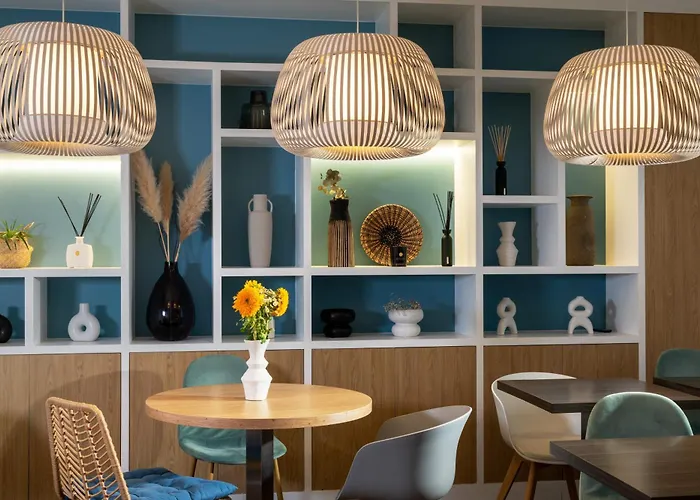 Hotel Louis Blanc 3*