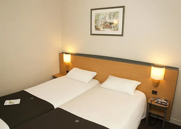 Hotel Louis Blanc 3*