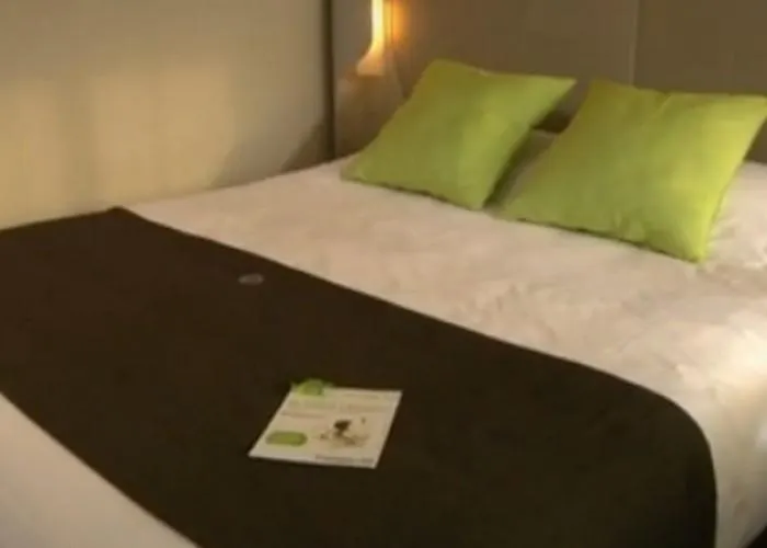 Hotel Louis Blanc Paříž