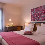 Hotel Louis Blanc 3*