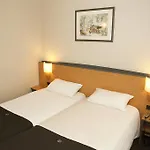 Hotel Louis Blanc 3*